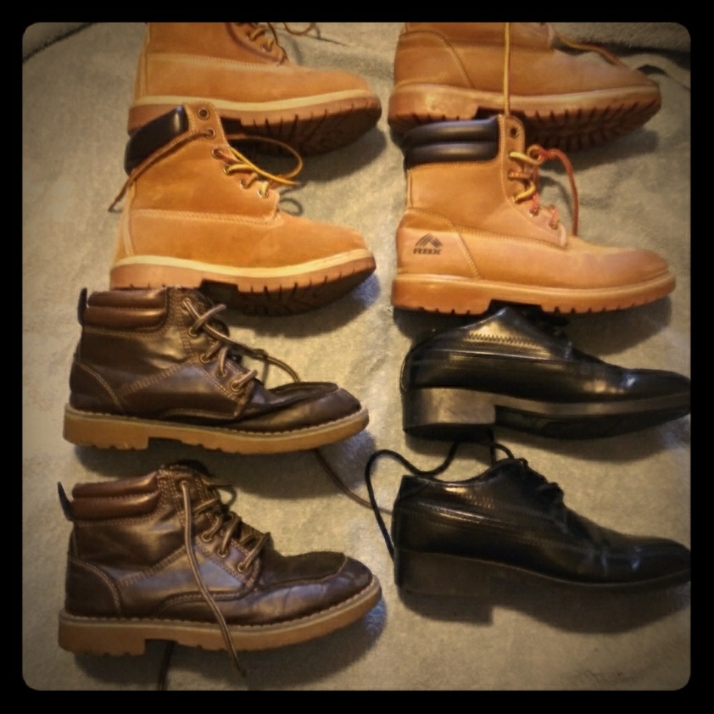 Lot 4 pairs Young Mens Boots, Shoes, Leather Sz M1